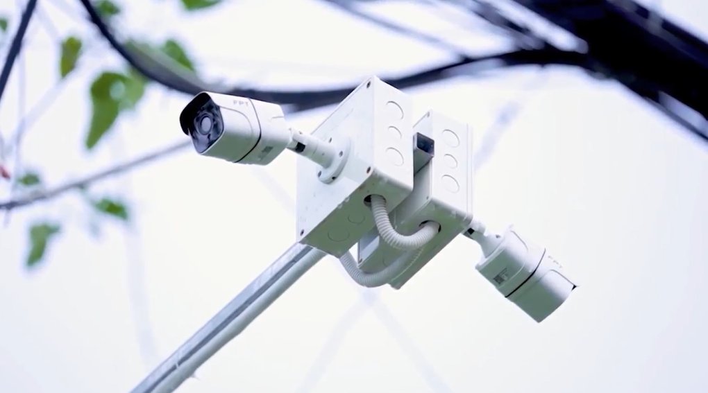 fptcameraiq's tweet image. FPT Camera has installed a security surveillance system in Hai Duong.
Nearly 300 FPT Camera eyes assist local authorities in managing security and order, contributing to the completion of the criteria for building new rural areas this year.
#FPTCamera #AICamera #CloudCamera