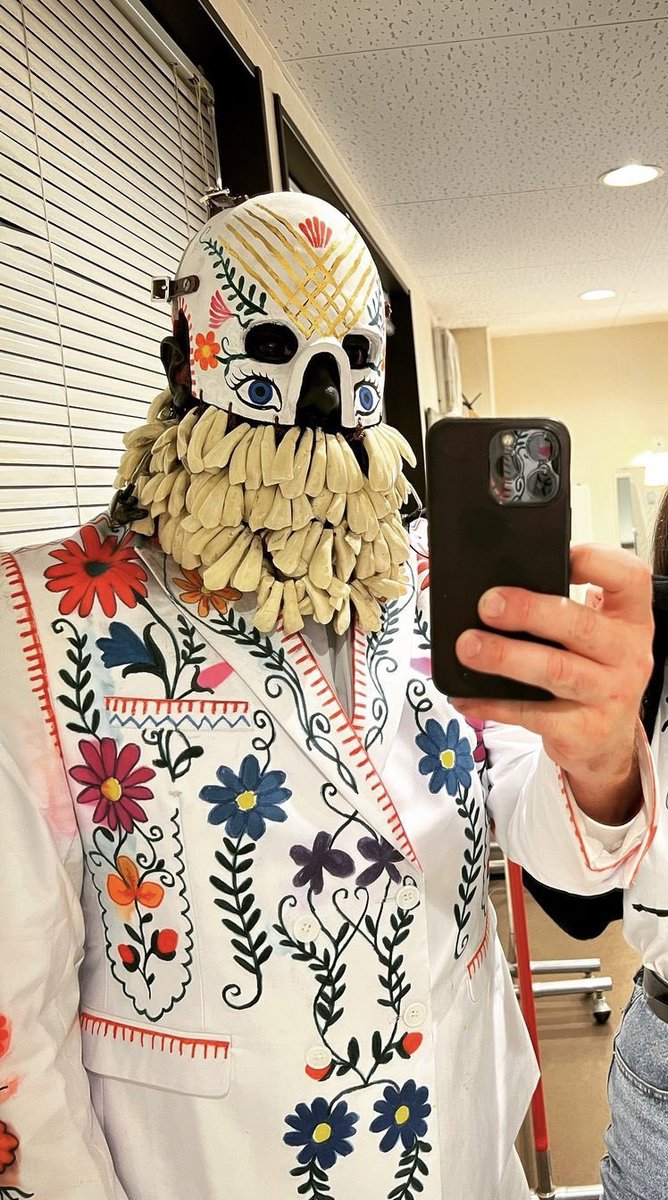 LBWES's tweet image. LimpBizkit 2023 tokyo japan

たまに、服のセンスおかしいよね？って言われる事あるけど、今回のライブでウェスの感覚と同じだからそんなこと言われるのかって今、気が付いた😂

#limpbizkit #limp #wesborland