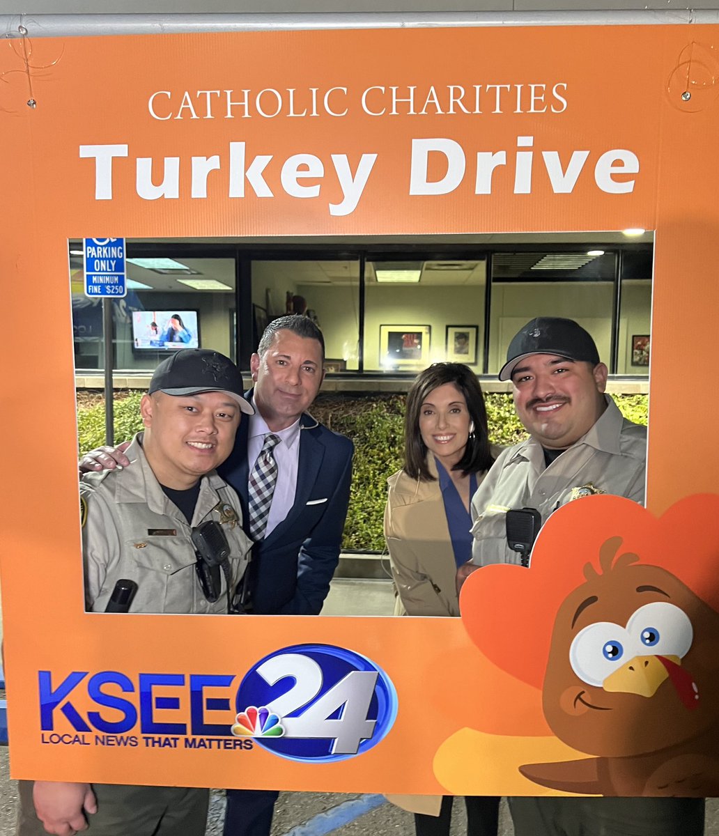 We need more birds!  The <a href="/KSEE24/">KSEE24 News</a> #TurkeyDrive goes till 7pm.  Drop off a turkey at 5035 East Mckinley!🦃🦃