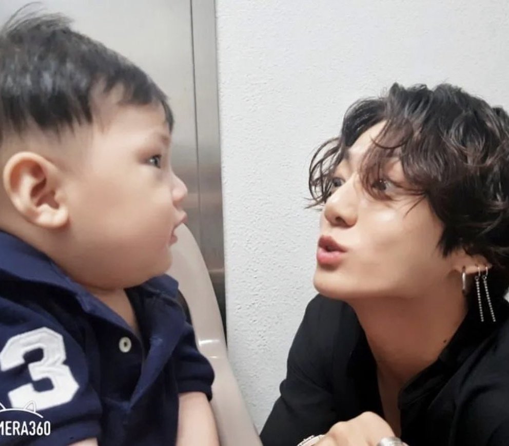 taebokkiii's tweet photo. omg the baby grew up!! 🥹 https://t.co/Xgm9ByWfMe