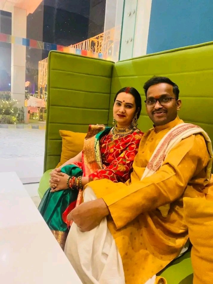 AnkitVi16260418's tweet photo. #जन्मदिन_विशेष 🚩🚩🙏🙏🙏
विश्व कि आध्यात्मिक शक्तियों में से एक मेरे जीवन हमेशा मार्गदर्शन करने वाले परम पूज्य गुरू जी श्री_राघवेन्द्र_भट्ट जी गुरू जी को जन्मदिन कि हार्दिक शुभकामनाए एवं बधाइयां https://t.co/ueFYavQNJI