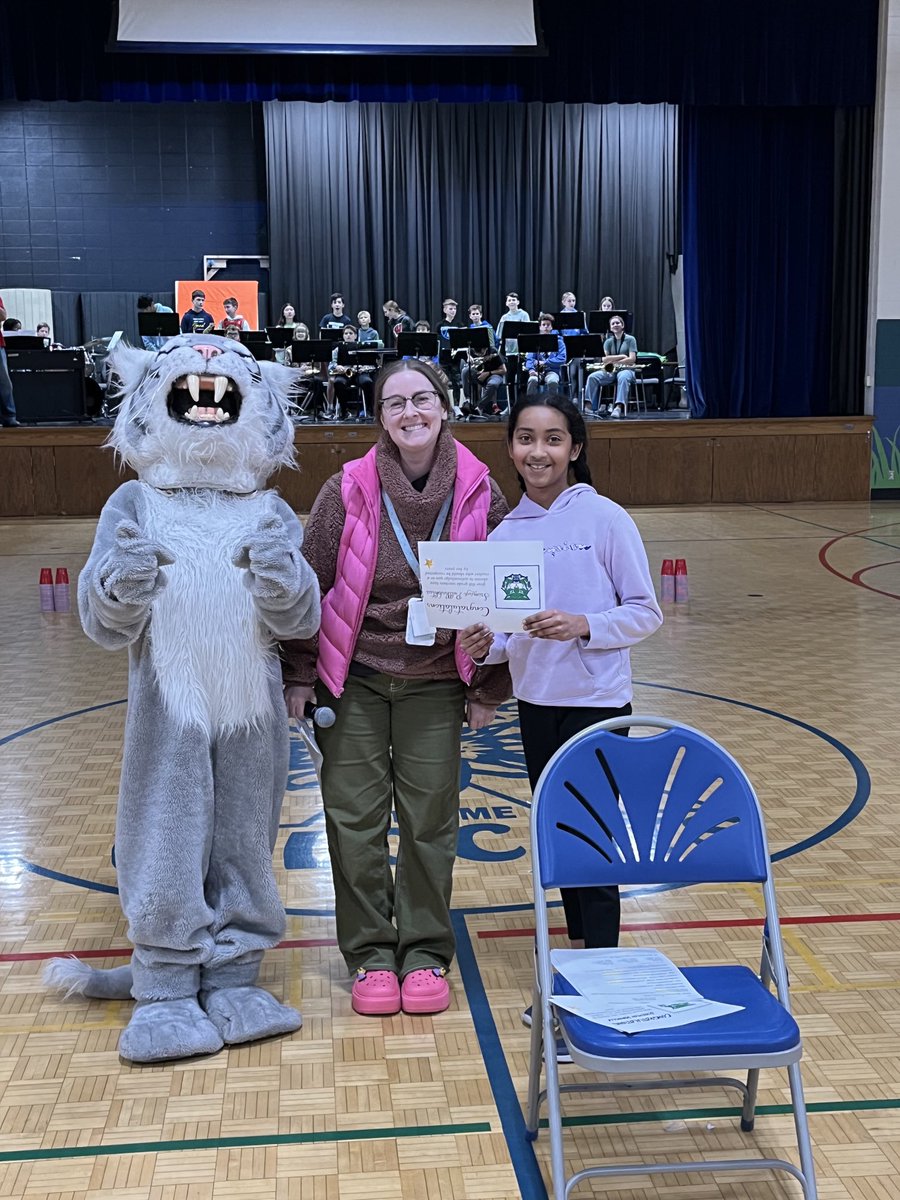 WHMS_SDE's tweet photo. @WHMS_SDE students being recognized for their kindness, character, and effort #Leadership #ModelConnectInclude https://t.co/TLyKymL17H