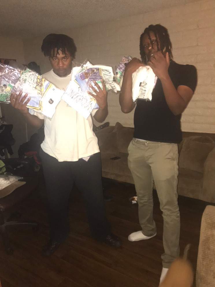 Gorgeous JEFE 🇸🇳 tweet media