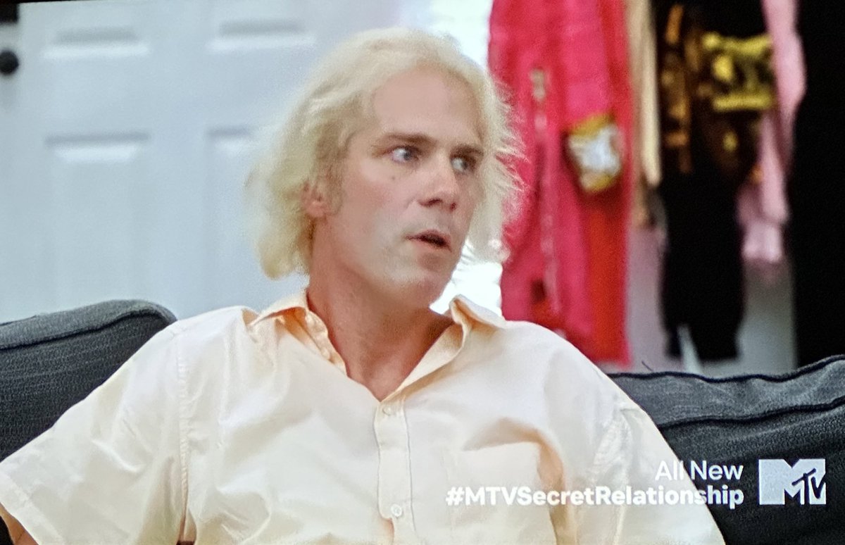 This dude has 15 wives…. W t f?

#SecretRelationship #MTVSecretRelationship