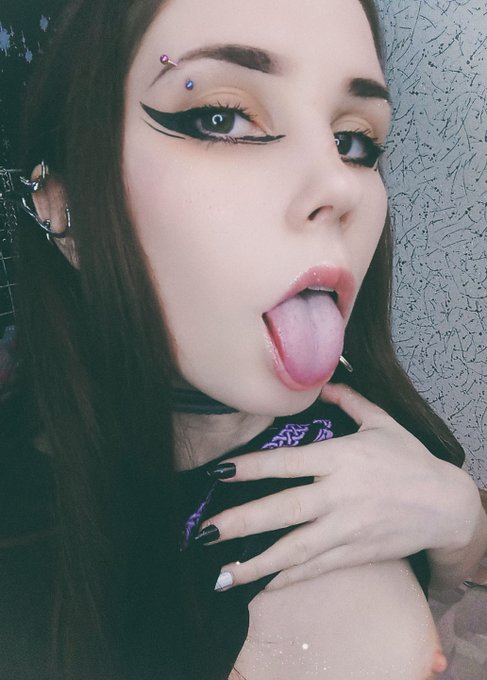 Are there any ahegao fans here?  #ahegao #cute #anime #altgirl #fansly @Wildest_Babes @BB_BareBeauty<a href="/tag/ahegao"class="tags">#ahegao</a><a href="/tag/cute"class="tags">#cute</a><a href="/tag/anime"class="tags"><span>#anime</span></a><a href="/tag/altgirl"class="tags"><span>#altgirl</span></a><a href="/tag/fansly"class="tags"><span>#fansly</span></a>