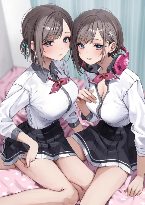 / #ふたごま 本日20時ごろ 嬉しい速報!! \  「双子まとめて『カノジョ』にしない?」 嬉しいお知らせが届きました〜!  先日発売の1巻はおかげさまで絶好調発進! たくさんの好評やご感想ありがとうございます! (「いいね」や「リポスト」も、たびたびさせていただきます!)  ということで双子たちからの、新たなお知らせを…… お楽しみに!
