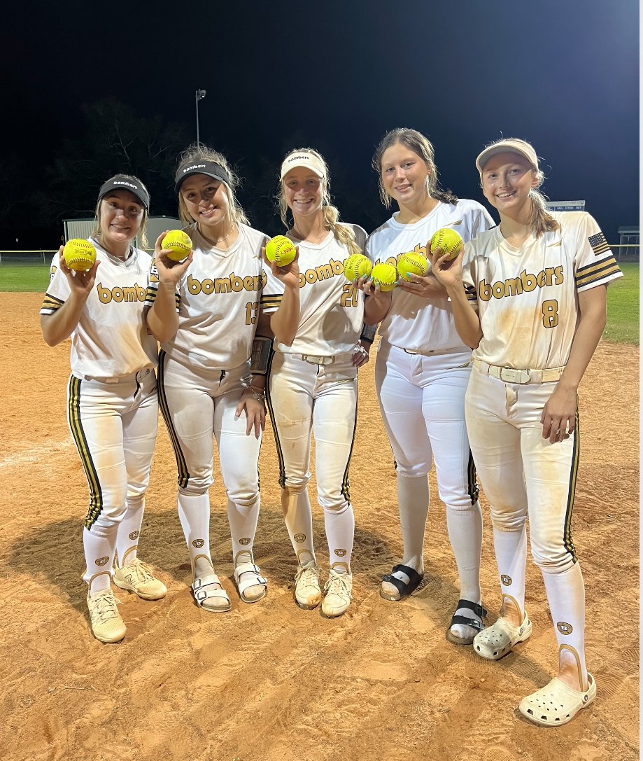 Texas Bombers CTX 18U Gold Ward (@bombersctxward) on Twitter photo Congrats to the Bomb Squad this weekend and last weekend! Sierra 💣, Kaidance 💣, Emerson 💣, Christi with 3 💣💣💣 and Kendall with a Grand Slam💣! <a href="/winner_sierra/">Sierra Winner</a> <a href="/kaidence_0611/">kaidence quinn</a> <a href="/christimcguire0/">christi mcguire</a> <a href="/kendall_wardd/">Kendall Ward</a> Congrats to the Bomb Squad this weekend and last weekend! Sierra 💣, Kaidance 💣, Emerson 💣, Christi with 3 💣💣💣 and Kendall with a Grand Slam💣! <a href="/winner_sierra/">Sierra Winner</a> <a href="/kaidence_0611/">kaidence quinn</a> <a href="/christimcguire0/">christi mcguire</a> <a href="/kendall_wardd/">Kendall Ward</a>