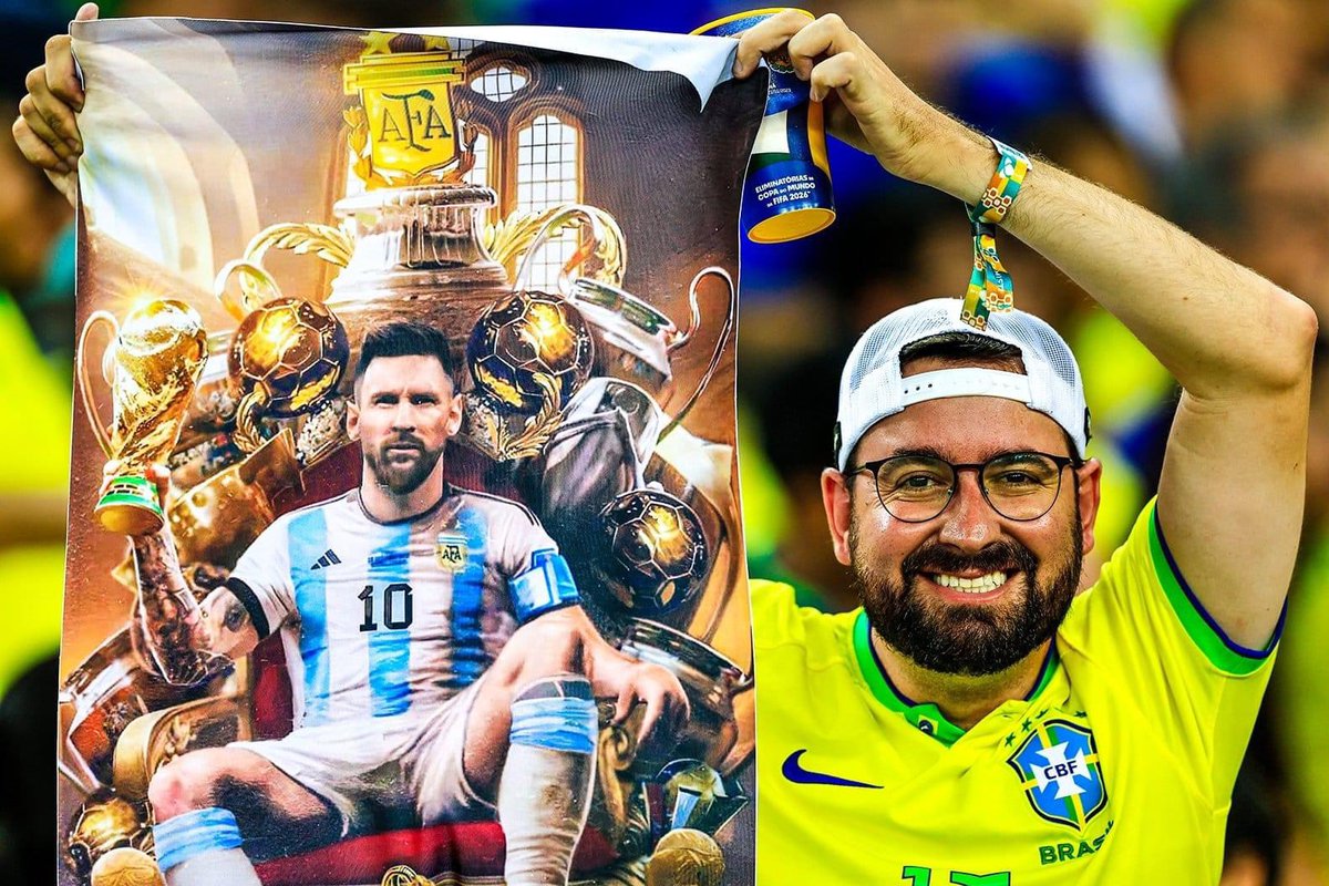 GOATLeooooMessi's tweet photo. 🤩🩵 https://t.co/F6NWKJB1wT