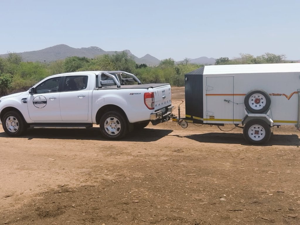 BokeTours's tweet photo. No one does groundhandling than us. Past few days .We have partnered for intra province transfer. #BokeToursIsOpenForBusiness #travel #crossborder #TravelWithBokeTours #UnlikeAnyOther #africatravel #FestiveSeason https://t.co/6fNCW0itRG