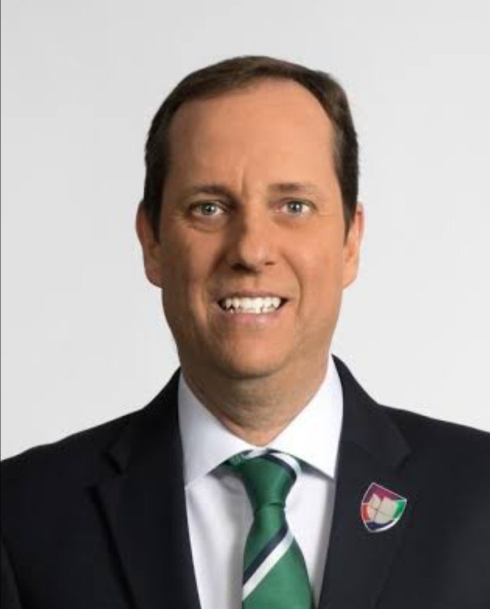 titinocamargo's tweet photo. Prepárense para la disculpa obligada de @Paco_Villa_ por tener los huevos para decir que Jorge Sánchez no debe ser titular, incluso que había al menos 4 mejores que el, #yoconpaco
Jorge Sánchez no debería ser ni seleccionado no mms https://t.co/dYys2CsUeX