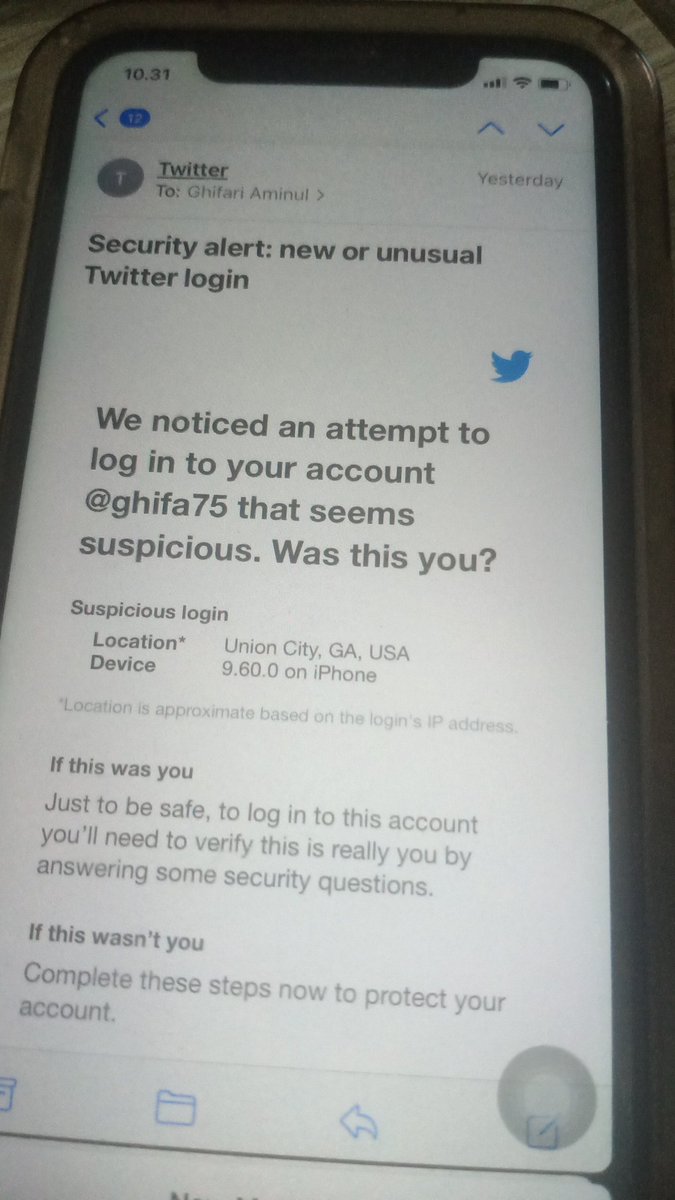 ghifanull's tweet photo. Bangke udh jarang main twiter, malah mau di hack lagi. Huhu https://t.co/x22UekXa5M