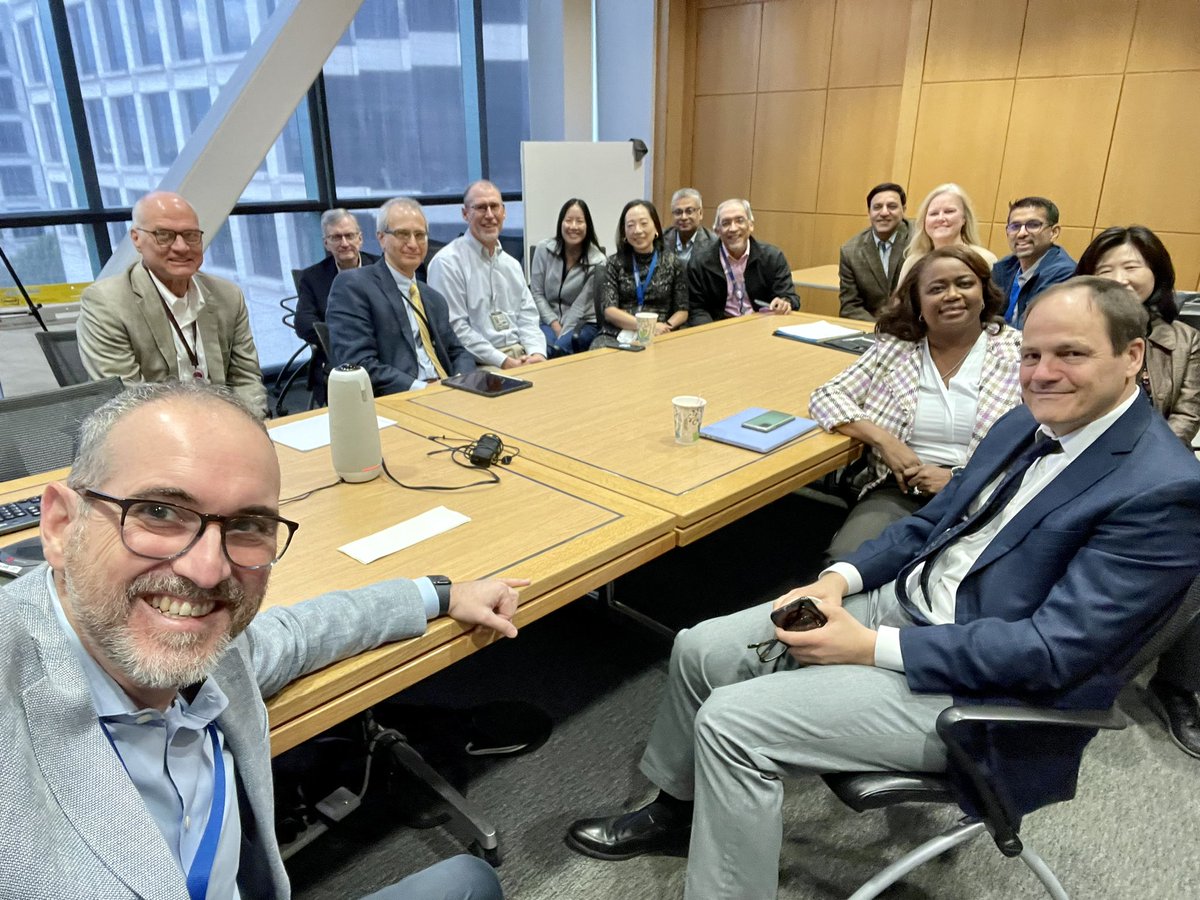 Ivan Pedrosa (@ivpedrosa) on Twitter photo Last leadership meeting today for <a href="/leyendecker_rad/">John Leyendecker</a>, former Vice-Chair of Academic Affairs & Clinical Operations before that at <a href="/UTSW_Radiology/">UTSW Radiology</a>. A giant in Radiology, great leader, outstanding clinician, and a friend. You will be missed although we are lucky to keep you around… Last leadership meeting today for <a href="/leyendecker_rad/">John Leyendecker</a>, former Vice-Chair of Academic Affairs & Clinical Operations before that at <a href="/UTSW_Radiology/">UTSW Radiology</a>. A giant in Radiology, great leader, outstanding clinician, and a friend. You will be missed although we are lucky to keep you around…