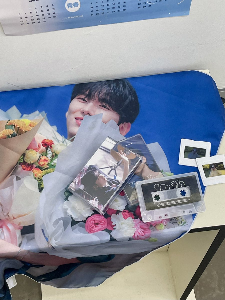 b1u2print's tweet photo. 오���커피
생��� 당일이라 한 두군데만이라도 다녀오자 해서 갔던 카페 세상에 청량 그자체...작은 카페 안에 구석구석 신경 쓰신 티가 엄청 나서 엄청 예뻤다 youth 들으면서 앉아있으면 최고임
#나의_청춘이었던_첫사랑_기현에게
#우리의_영원한_청춘_기현에게 https://t.co/75TUrAgsAh