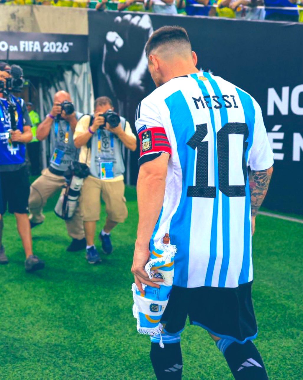 Argentina triunfa sobre Brasil a pesar de la temprana sustitución de Messi sin impacto en el juego;  Ya son 8 partidos sin gol para él 3