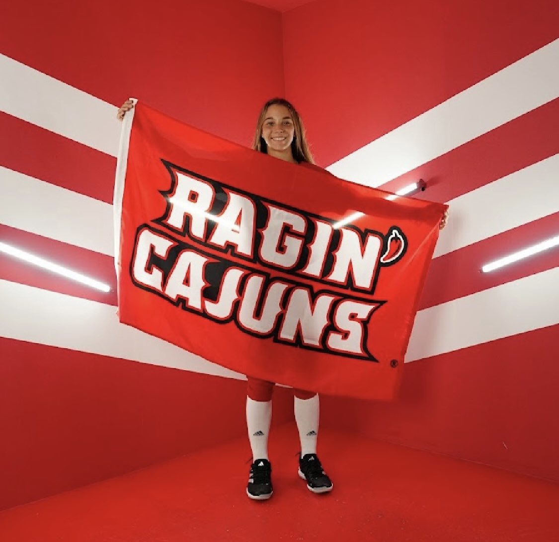 MikiWatts13's tweet photo. GEAUX RAGIN’ CAJUNS 🤟🏼🌶️ ⚜️
@ShellieLandry @JustinRobe15 @CoachVeach @GerryGlasco @RaginCajunsSB @bombercoach @bombers_fp @bombersGN16u https://t.co/i7YpSZuZKu
