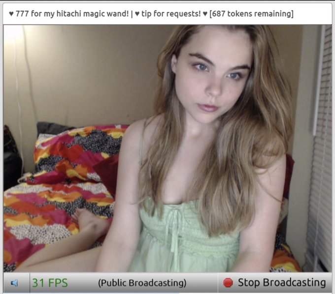 Vintage Cloe pics to bless your timeline. Also? I&rsquo;m broadcasting [LIVE] on @chaturbate right meow! Click