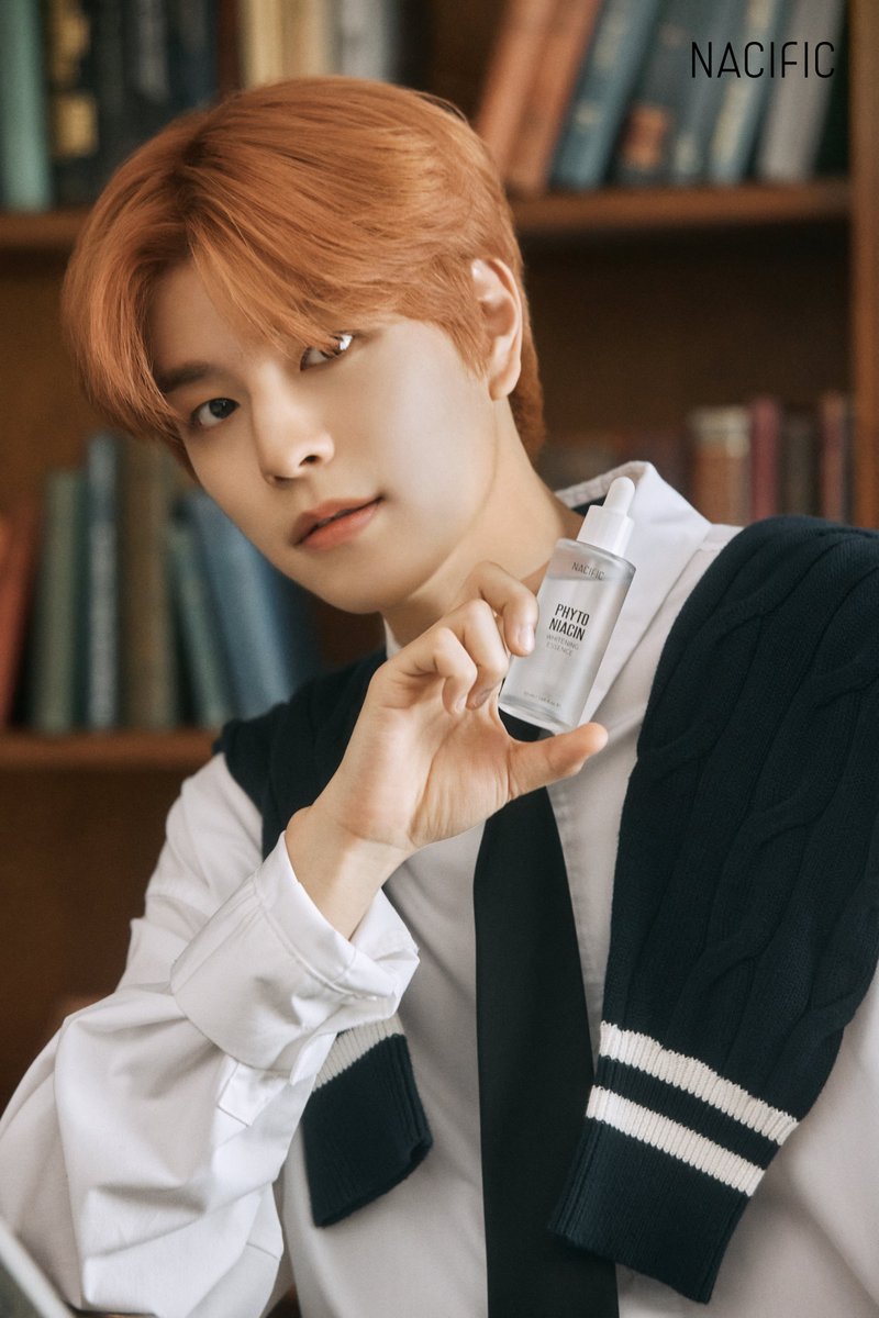 KrNacific's tweet photo. 𝗡𝗔𝗖𝗜𝗙𝗜𝗖 𝗫 𝗦𝘁𝗿𝗮𝘆 𝗞𝗶𝗱𝘀

𝐓𝐡𝐞 𝐒𝐭𝐨𝐫𝐲 𝐨𝐟 𝐍𝐀𝐂𝐈𝐅𝐈𝐂 𝐰𝐢𝐭𝐡 𝐒𝐞𝐮𝐧𝐠𝐦𝐢𝐧📖

승민's Pick!

01. 프레쉬 허브 오리진 세럼
02. 피토 나이아신 화이트닝 에센스

#네시픽 #스트레이키즈 #승민
#nacific #StrayKids #Seungmin https://t.co/ejn1HVeF20