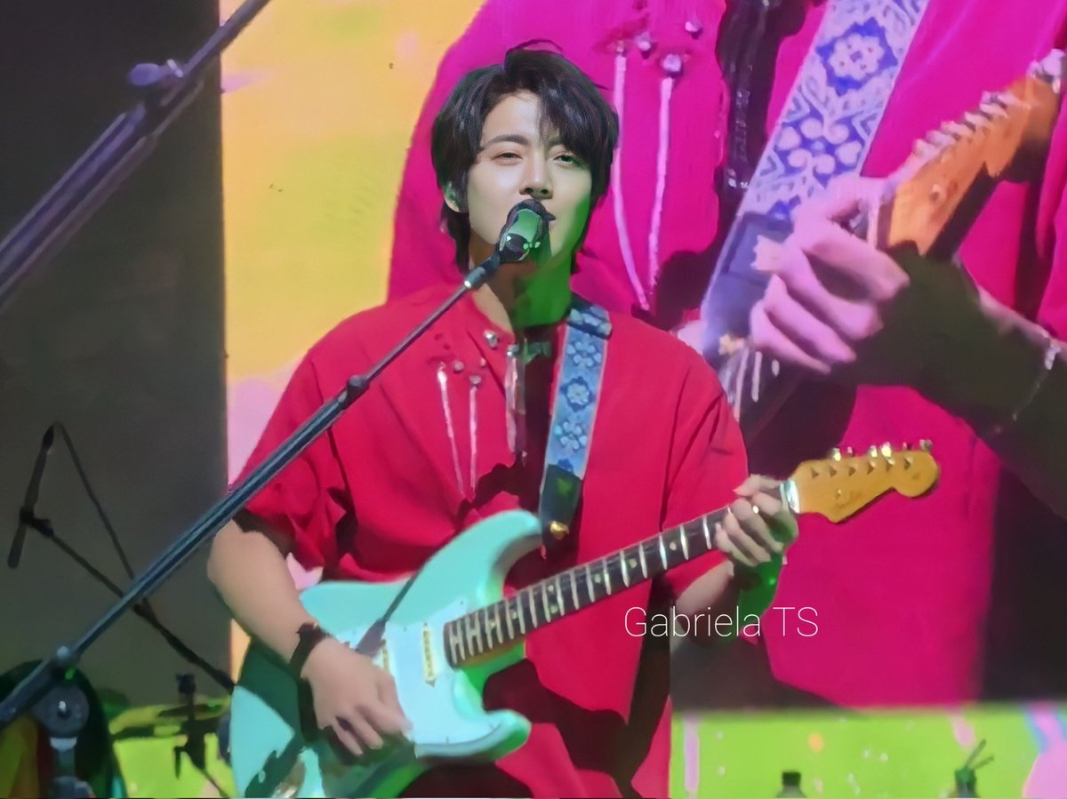 RISING IMPACT en BOLIVIA! 🇧🇴
<a href="/khj_heneciatwt/">KIMHYUNJOONG</a> es un honor ser tu fan y agradecida de vivir en tu misma época y poder disfrutar de tus conciertos! 🤘
#risingimpact #KIMHYUNJOONG