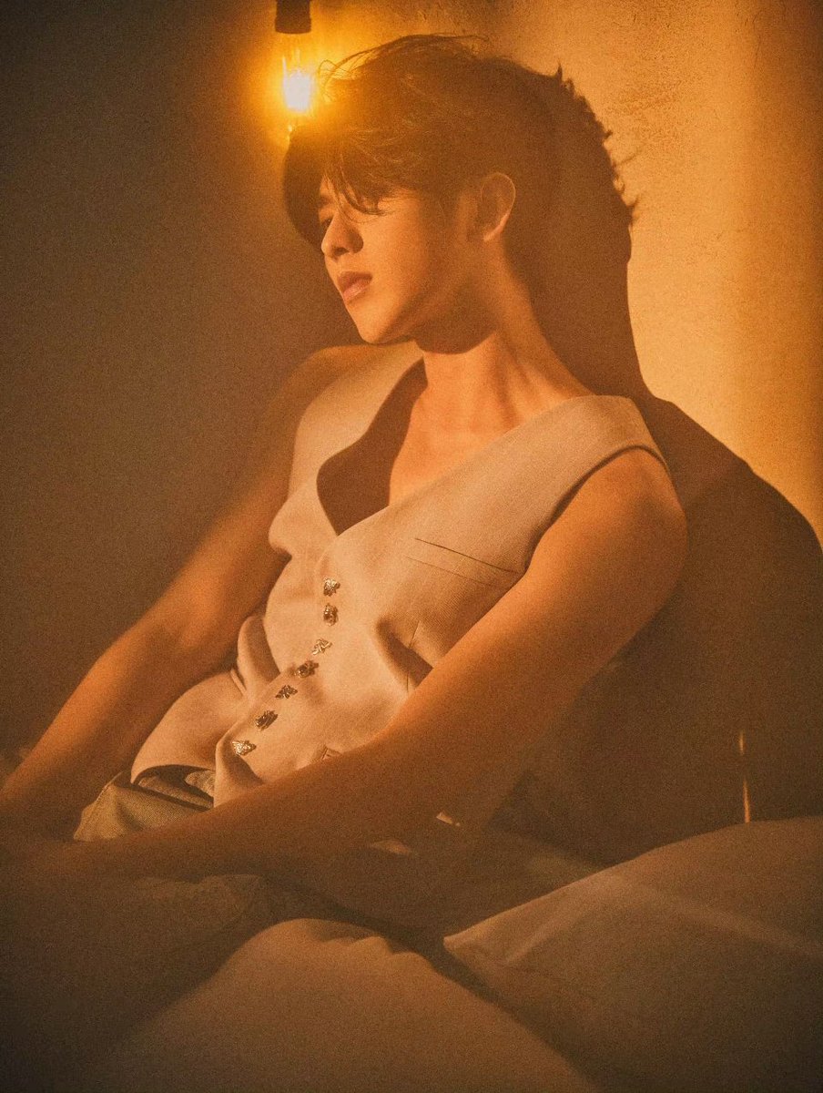 CXK_Thailand's tweet photo. 231122 KUN Studio Weibo Update

“แสงสว่าง” สาดส่องนำทางพวกเราก้าวไปข้างหน้าเสมอ

Cai Xukun Spotlight
I know I know I know
#CaiXukun #蔡徐坤 #KUN
#CaiXukunSpotlight
@CXK_official https://t.co/JJ3lpzobNK