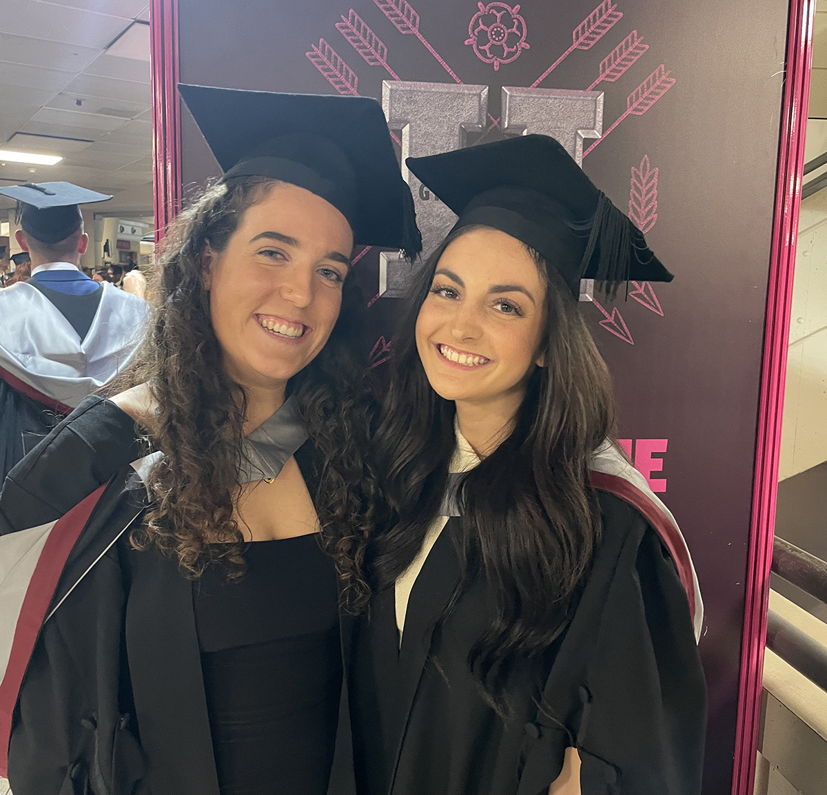SheffieldTTA's tweet photo. Here are some of our amazing teacher training graduates! Congratulations to everyone who graduated yesterday. 🎓🎉 Want to follow in their footsteps? Applications are open for all our teacher training courses: https://t.co/LtpIUeshk9  #classof2023 #qualifiedteacher #STTA https://t.co/7MSZcZDm1j