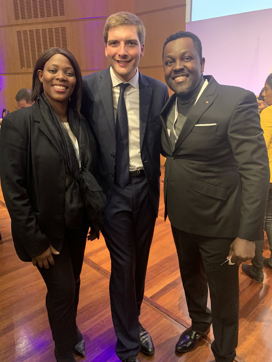 AEF77SEM's tweet photo. 🇫🇷 La fédération #AEF77 était présente à la réception organisée par le Ministre de l'Économie, des Finances, de la Souveraineté Industrielle et du numérique, monsieur @BrunoLeMaire 

« l'Amour ne suffit pas... Il faut aussi porter des rêves. »
Dixit Bruno Le Maire https://t.co/SLeeQ0vFZO