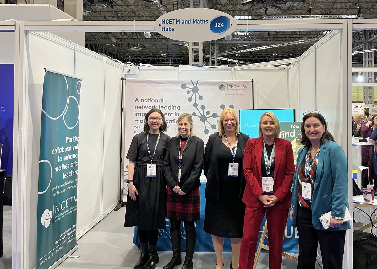 👋🏽 Good morning from the @SAAShow! We are set up and ready to meet you. Pop over to stand J24 (just opposite the Trust and Trustees Theatre) if you're attending the show to chat all things maths!
#SAAShow