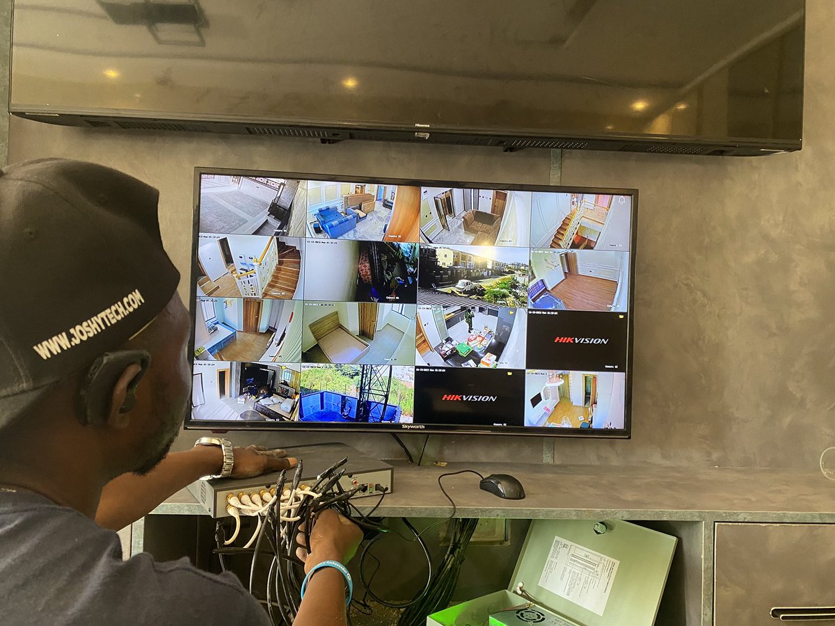 joshytechltd's tweet photo. Elevating security to a whole new level with our 16 Channel ColorVu Camera installation! Crystal-clear images day and night. Another project delivered with excellence!

DM/Call/WhatsApp
09025000021, 07066908763 https://t.co/ig2RmW1ReN