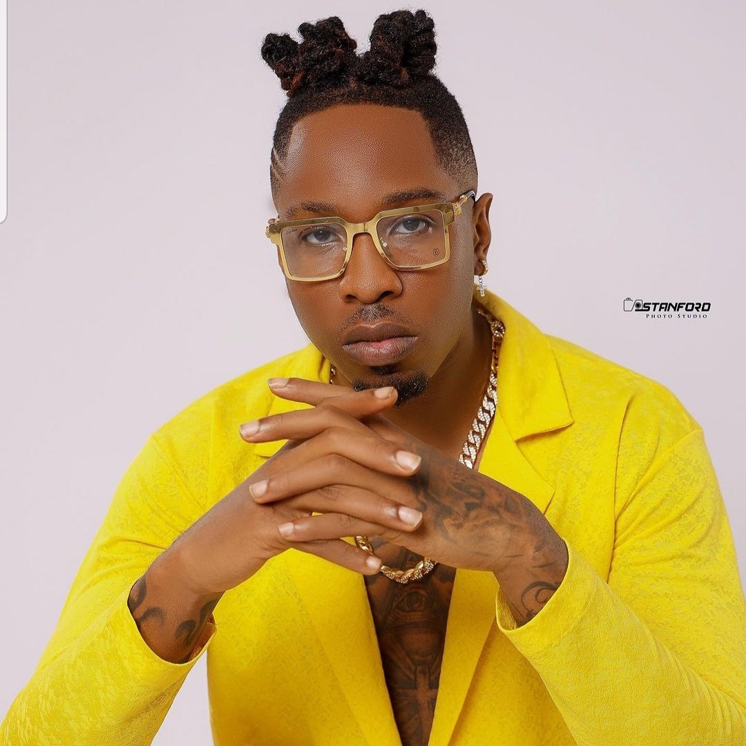 Easyesgreat's tweet photo. Ike the most handsome

#IKE THE QUEEN MAKER
#IKE THE BRAND
#ikeonyema https://t.co/cg1JTNIjvA