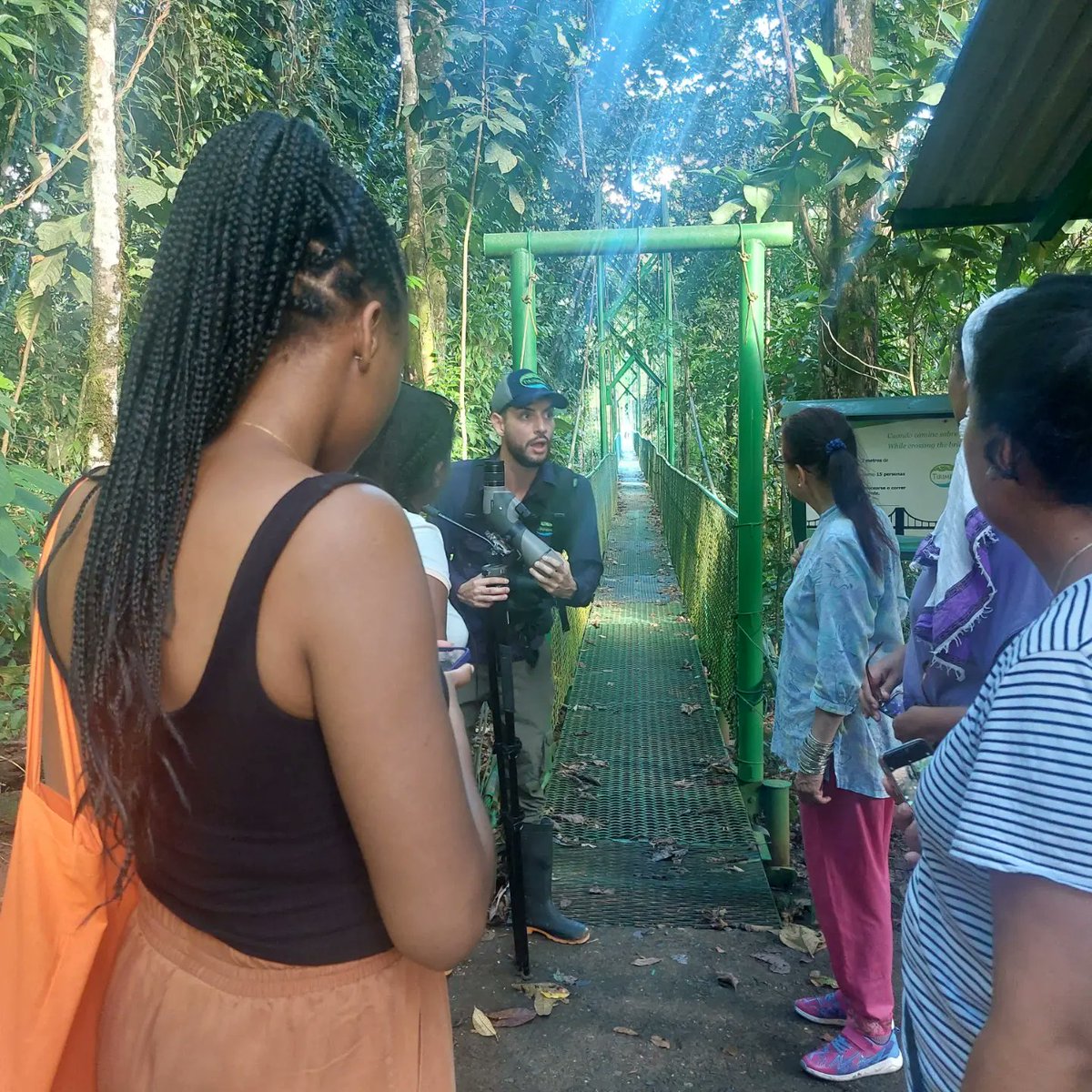 Rachel Faturoti is ̶c̶r̶y̶i̶n̶g̶ editing tweet media