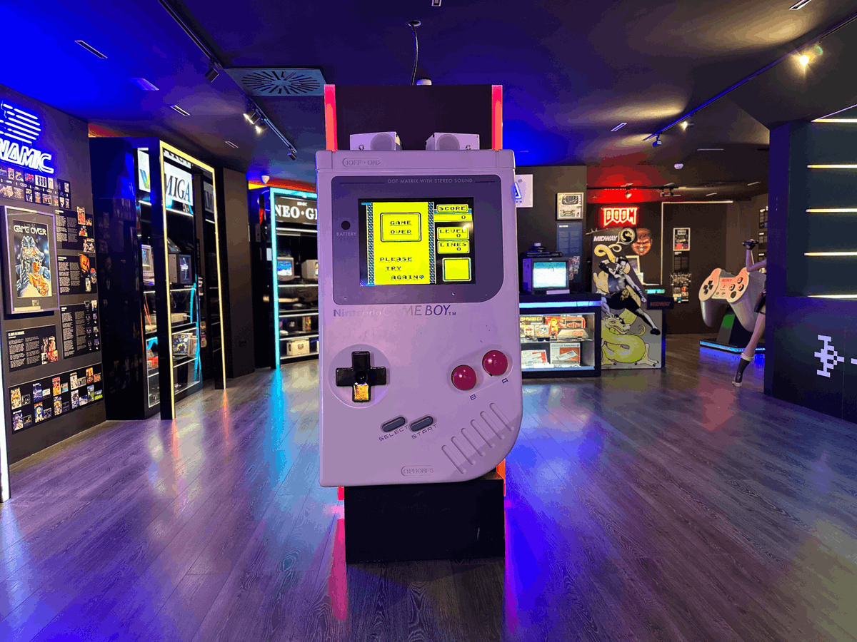 OXO Museo del Videojuego Málaga tweet media