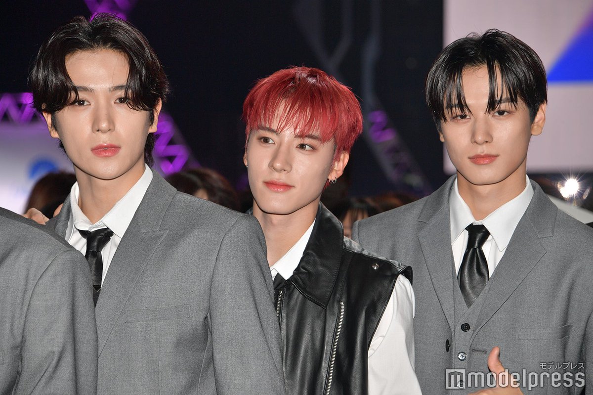 写真多数📸】#VMAJ2023 THE BOYZ、ブルーカーペットで“ファンサ”炸裂