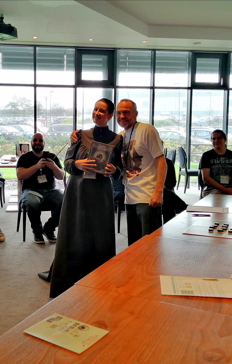 BackspindleGame's tweet image. Throwbacks to some of the fun we had this year at @DublinComicCon and @IDWCon
#terrypratchet #discworld #boardgames #witches #community #fun #cosplay