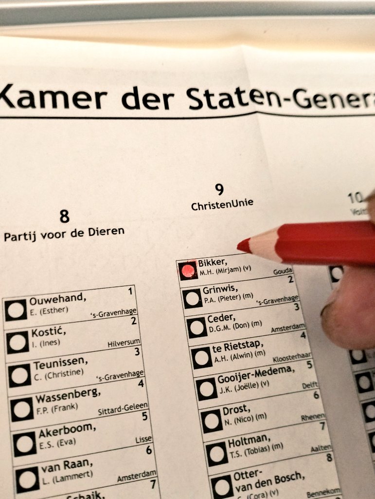 Ga stemmen. Stem 🩵💚. Stem <a href="/mirjambikker/">Mirjam Bikker</a>, <a href="/DonCeder/">Don Ceder</a>, <a href="/Pieter_Grinwis/">Pieter Grinwis</a>, <a href="/NicoDrost/">Nico Drost</a>, <a href="/StienekevdGraaf/">StienekevanderGraaf</a>, @coraotter, <a href="/SetzJerke/">Jerke Setz</a>, <a href="/Carlijnniesink/">Carlijn Niesink</a>, <a href="/JarinvdZande/">Jarin van der Zande</a>, <a href="/AlwinteRietstap/">Alwin te Rietstap</a>, <a href="/joellegooijer/">Joëlle Gooijer</a> of één van die vele andere toppers van #TeamCU🩵💚