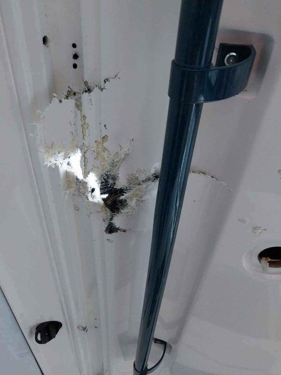 UumsVbpu's tweet photo. russians hit an ambulance with a drone in Kherson region.
It happened on the way out of the city of Beryslav, when the doctors were returning from a call.
The doctors were not injured. But the russians see that they are hitting civilian targets and medics, which is a war crime. https://t.co/8c7yimNEDL