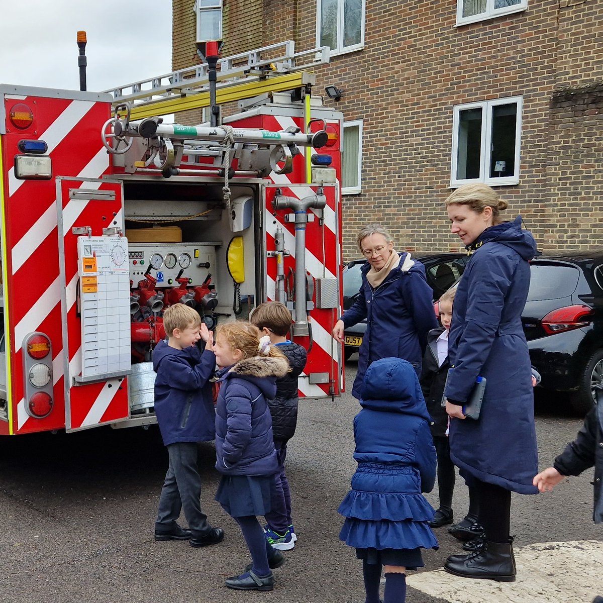 Windlesham House tweet media