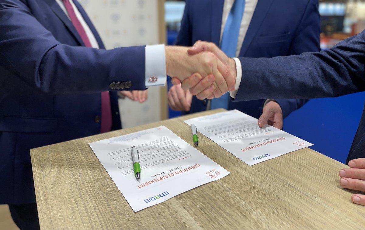 École de la 2e Chance en Val-d’Oise tweet media