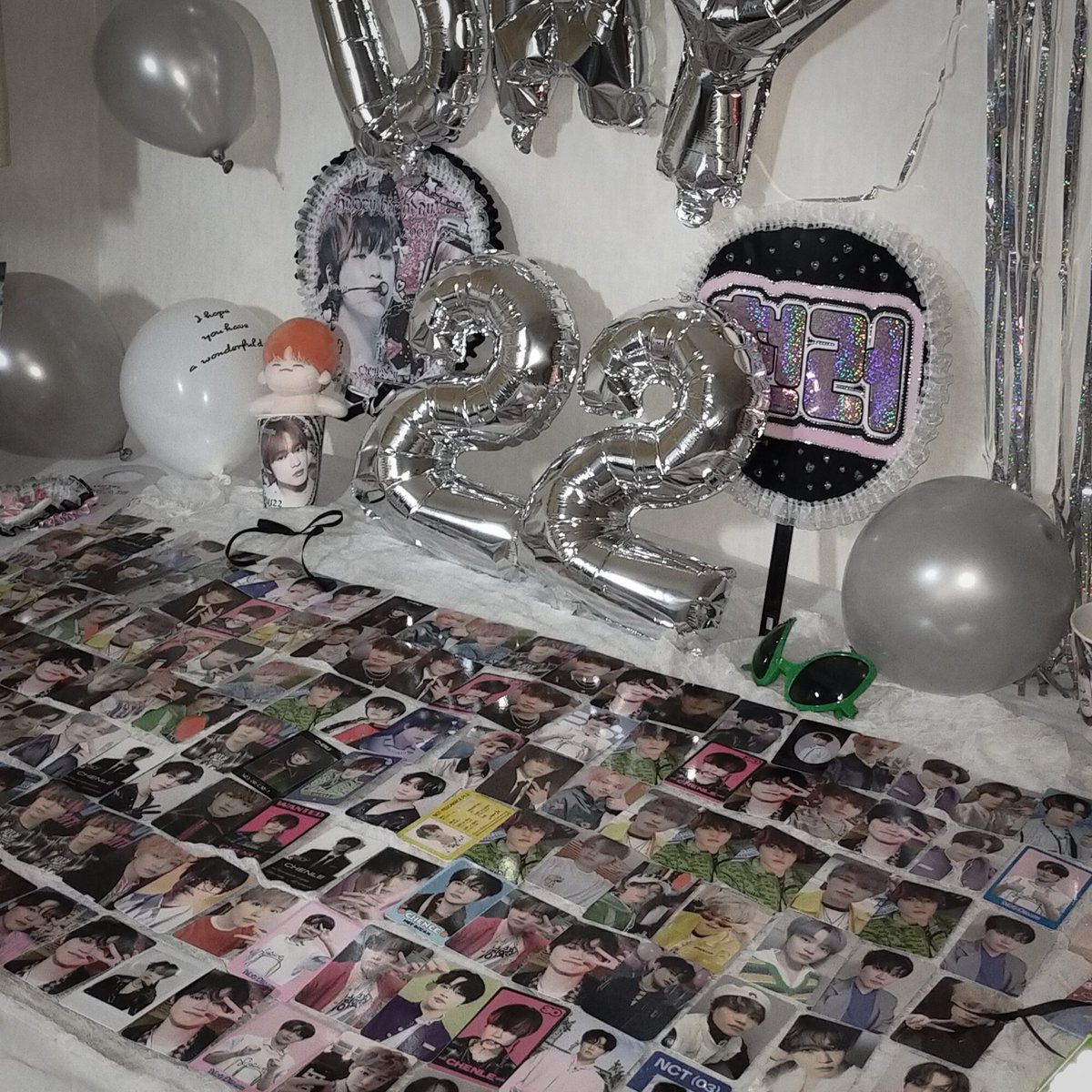 kh_lover222's tweet photo. 〈ʜᴀᴘᴘʏ ᴄʜᴇɴʟᴇ ᴅᴀʏ°・*:.。.☆〉
愛おしいチョンロさんお誕生日おめでとうございます😭♡ https://t.co/Fn0NMyRdiz