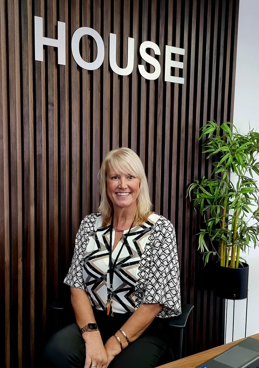 Exciting News!

We are thrilled to introduce Laura Dalgarno, our newest addition to the Witney Business &amp; Innovation Centre team! 

Join us in giving a warm welcome to Laura! We're eager to see her provide that extra support to both our team and customers.