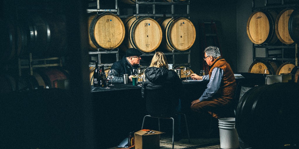 If you are yet to discover the 00 Wines, now is the time to. Based in Willamette Valley, Oregon, this stellar newcomer is redefining the boundaries of crafting top Chardonnay and Pinot Noir. 

See the full release here: candblibrary.co.uk/brochure/00-wi…)
