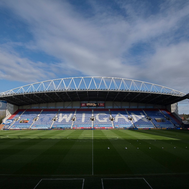 LaticsOfficial's tweet photo. 📋 𝗩𝗮𝗰𝗮𝗻𝗰𝗶𝗲𝘀

We are recruiting for the following roles at Wigan Athletic: 

🔹 First Team Defensive Organisational Analyst 
🔹 Senior Academy Physiotherapist 
🔹 Academy Coach  

Join us! 👇

#wafc 🔵⚪️