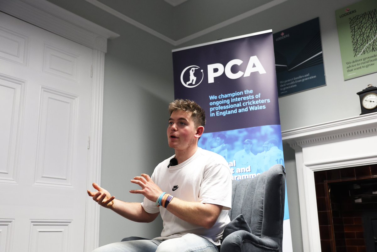 We had a great day yesterday with The @PCA. It was lovely to meet all the Futures Awards finalists and hear all about their amazing achievements and plans for the future.

#PCAFuturesAwards