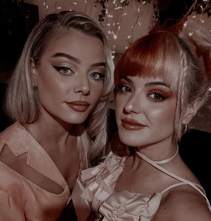  ❛ 𝖛𝐢𝐜𝐭𝐨𝐢𝐫𝐞 𝖜𝐞𝐚𝐬𝐥𝐞𝐲—𝖉𝐞𝐥𝐚𝐜𝐨𝐮𝐫. tweet media