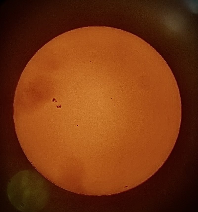 SVBONYsvbony's tweet photo. Some feedback from our SV229 solar filter customers. 🧐Thank Peter Andersen-Alstrup and SC Liew for sharing. ❤️
Do you want to get one?
Click this link to order👇: https://t.co/26HZltwZ1x
#Svbony #SV229 #solar #filter #solarfilter #blackfridaysale #astro https://t.co/kGM2yDbIFi