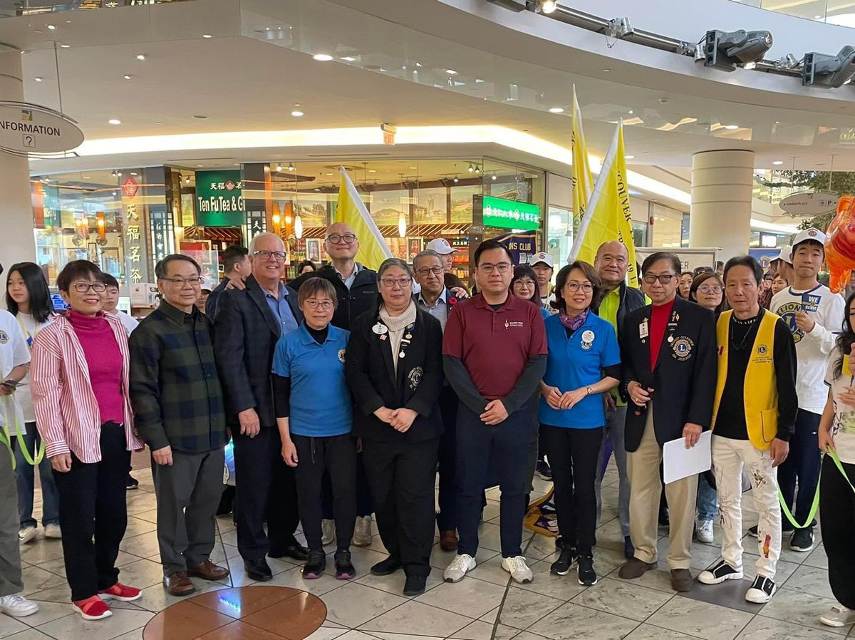 henryyaormd's tweet photo. 1/3 ๐ถ๐ถโโ๏ธ Thank you to @lionsclubs District 19L for hosting the #DiabetesWalk!
Iโm glad our govโt continuously funded & supported treatments & monitoring devices to better the quality of life of individuals living with #Diabetes.
Since 2021, our govโt has approved continuous โฆ https://t.co/cesto45pUy