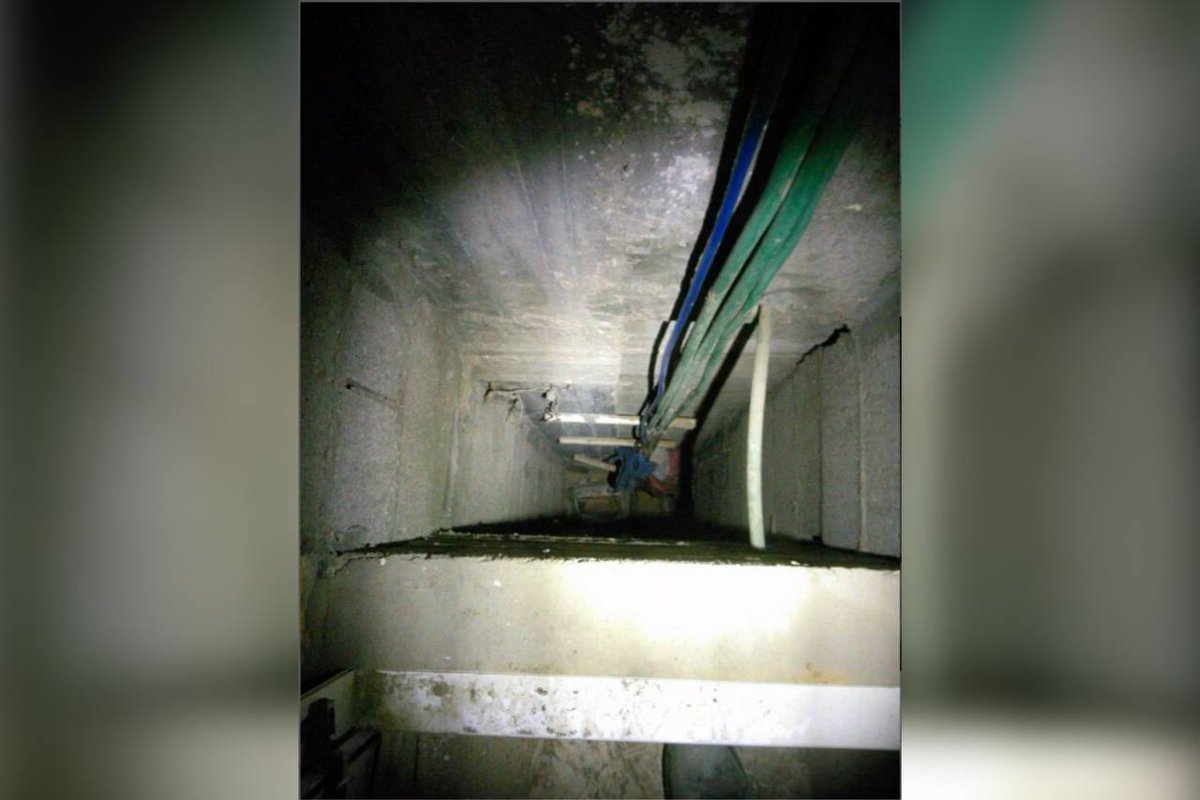 eawenews's tweet photo. 🚨 IDF Update: Negev and Givati Recon Units uncover tunnel entrance in a Gaza mosque during a recent ground operation. Security remains a top priority. #IDF #GazaOperation #SecurityFirst 🕵️‍♂️🏛️ https://t.co/I2lhldiZYl