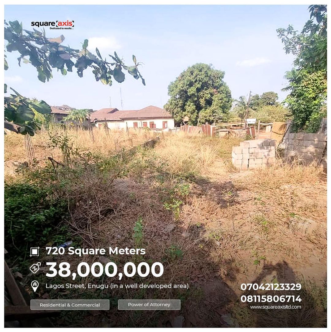 Squareaxishomes's tweet photo. Residential 720 sqm
📍 Lagos Street, Enugu (in a well developed area)
PRICE 👇🏽
NGN 38M (slightly negotiable). 
Title: Power of Attorney 
 📞 
07064719696 / 07042123329 
Call or WhatsApp for more information and Inspection...

#squareaxis #sales #propertyplug  #investment #buju https://t.co/SwcPIhx2nh