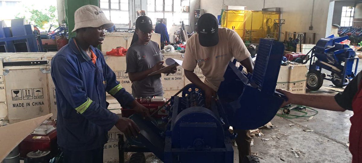MatinCIMMYT's tweet photo. @CIMMYT, with the support of @WFP-Zimbabwe, is establishing 10 more #Mechanization Service Providers in #Mwenezi. Our Engineers &amp; interns have started a 3-day long Pre-shipment Inspection (66 machines) in Harare to ensure that they are delivered fault free &amp; ready for businesses. https://t.co/8rB8F5XE3p