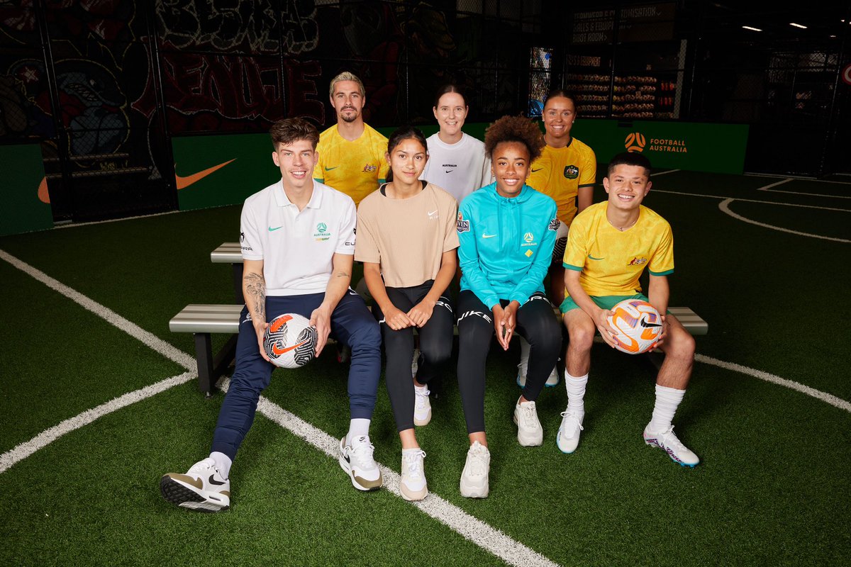 Kit-related takeaways from @FootballAUS’ FY23 Annual Review 👇 • Merch revenue was $3.18m, representing a $2.1m increase from FY22 📈 • Matildas kits outsold past editions 13:1 🤯 • Rebel described the Matildas as the retailer’s “best supported team in all sports, ever” 🙌