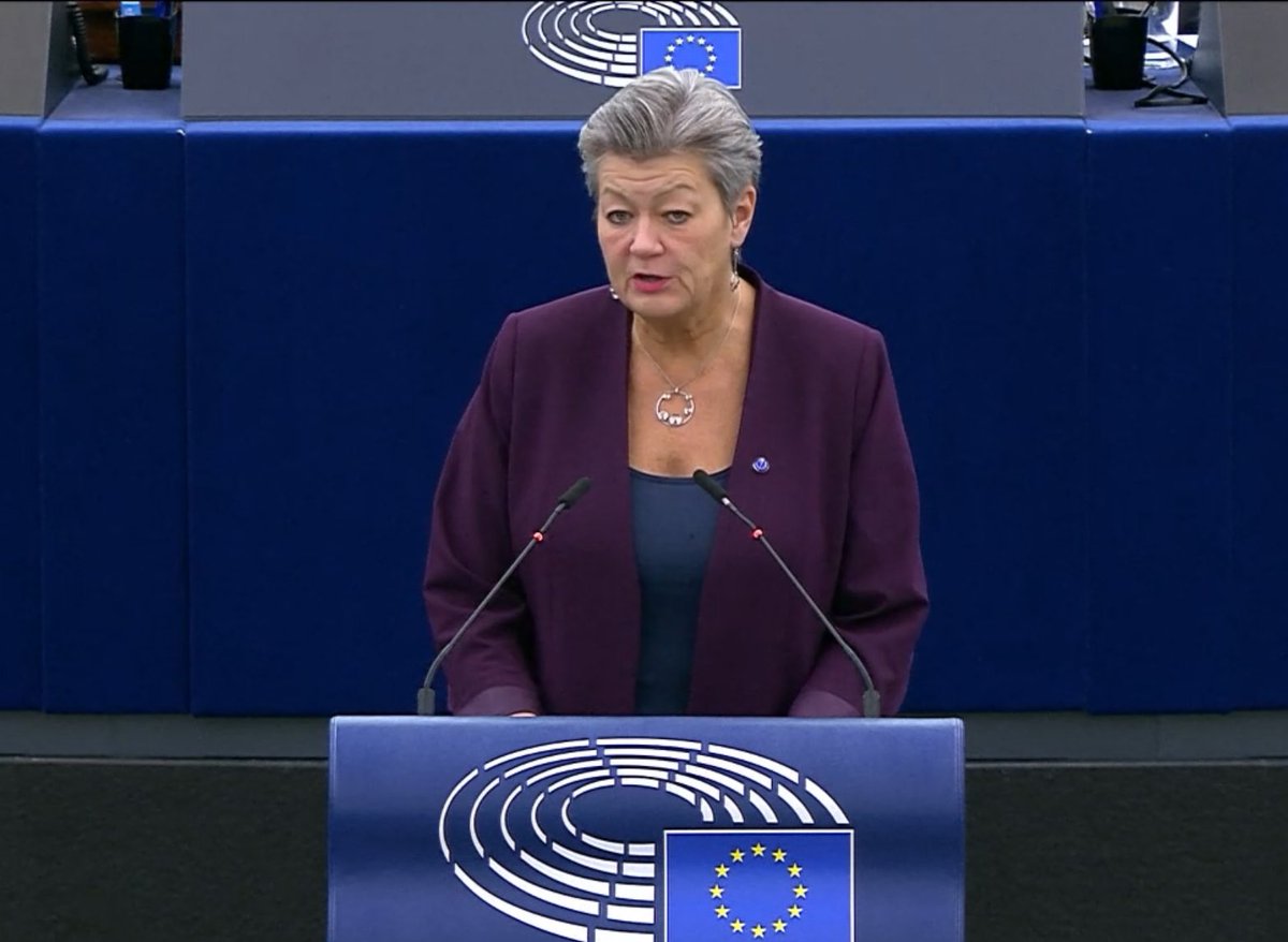 “To Finland we say: The Finnish border is the EU's border. The European Union is behind you. You can count on our full support.”

My speech at the #EPlenary on developments at the EU external border between Finland and Russia 👇 
ec.europa.eu/commission/pre…