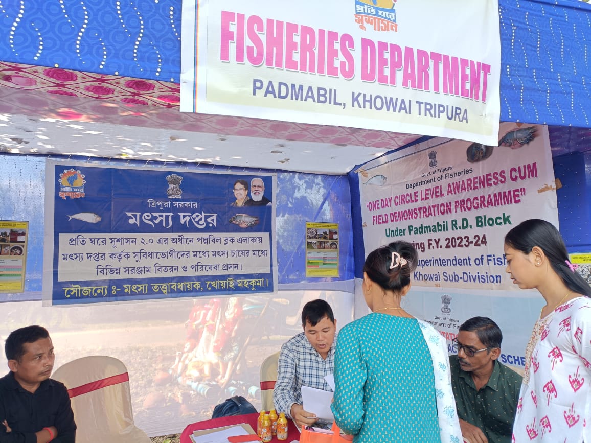dmkhowai's tweet photo. Glimpses of Cluster level VBSY and PGS2.0 Camp held on 22.11.23 at Ratanpur VC of Padmabil RD block of KHOWAI dist.
@tripura_cmo
@mygovtripura
#Glimpses
#Clusterlevel
#VBSY
#PGS2.0 https://t.co/UaOnqgACA8